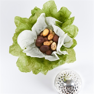 Elegant sølvæg med fyldte luksuschokolader - samleobjekt fra Summerbird