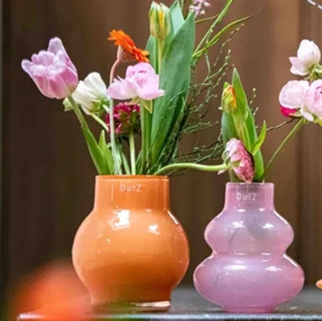 Vaserne fra Dutz er smukke både hver for sig og sat sammen i de forskellige former og farver
