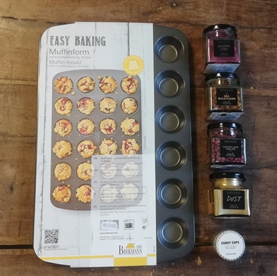 Gavepakke med muffinsforme og tilbehør til lækre muffins