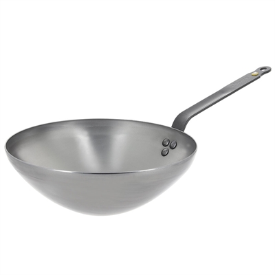 Wok i jern med ergonomisk håndtag